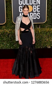 LOS ANGELES, CA. January 06, 2019: Rosamund Pike At The 2019 Golden Globe Awards At The Beverly Hilton Hotel.
