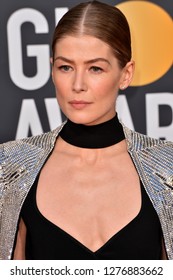 LOS ANGELES, CA. January 06, 2019: Rosamund Pike at the 2019 Golden Globe Awards at the Beverly Hilton Hotel.
 