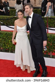 LOS ANGELES, CA - JANUARY 30, 2016: Amanda Peet & David Benioff At The 22nd Annual Screen Actors Guild Awards At The Shrine Auditorium.