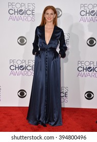 LOS ANGELES, CA - JANUARY 6, 2016: Sarah Rafferty At The People's Choice Awards 2016