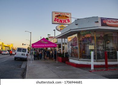 Los Angeles, CA - July 3, 2019: Customers Stand In Line At Pink's Hot Dog In Los Angeles. Pink's Hot Dogs Is A World Famous Landmark In Los Angeles.