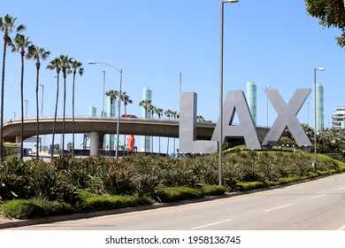 Los Angeles CA March 27, 2021
Iconic LAX Sign at Los Angeles International Airport.