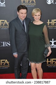 LOS ANGELES, CA - NOVEMBER 14, 2014: Mike Myers & Kelly Tisdale At The 2014 Hollywood Film Awards At The Hollywood Palladium. 