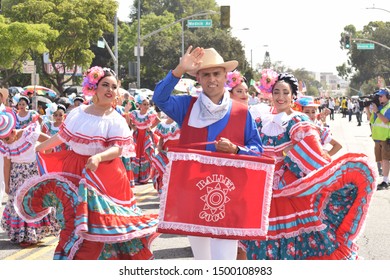 139 East Los Angeles Parade Images, Stock Photos & Vectors 