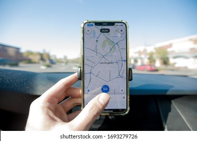 Los Angeles, CA, USA 4/4/2020 — Uber Rideshare Driver About To Press The GO Button On The Driver App. Most Updated Version Of The App Shown (as Of April 2020). Map Of Downtown Los Angeles.