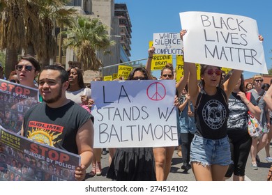 Los Angeles, CA, USA - May 02, 2015: Group Of People Holding Signs During March Against The Death Of Freddie Gray, A Man Of Baltimore Who Was Seriously Injured In Police Custody.