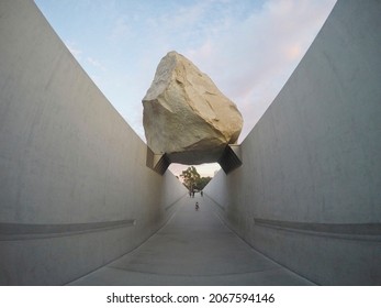 Los Angeles, California - 02 February 2019: Contemporary Art Outdoor Giant Boulder At The Broad Museum