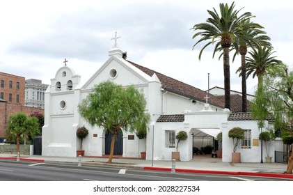 158 Olvera Plaza Images, Stock Photos & Vectors 