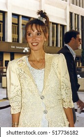 LOS ANGELES, CALIFORNIA - Exact Date Unknown - Circa 1990 - Actress Shelley Duvall Arriving At A Celebrity Event