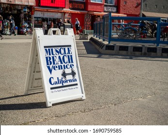 Los Angeles, California Jan 26, 2019: Muscle Beach Venice Beach Signboard Next To Outdoor Destination Gym