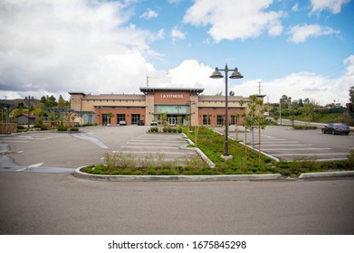 Los Angeles, California- March 17, 2020: LA Fitness Closes Its Doors In Compliance To Los Angeles County's Mandate To Limit Social Gatherings In Order To Stop The Spread Of The Coronavirus. 