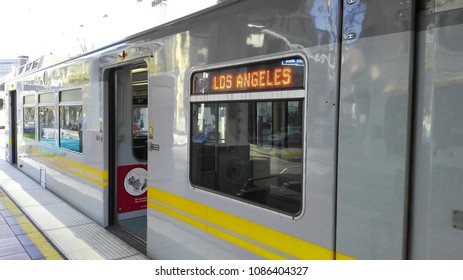 Los Angeles, California - May 8, 2018: Los Angeles Metro Rail Train Stopped At The Metro Station Platform