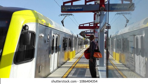 Los Angeles, California - May 8, 2018: Los Angeles Metro Rail Train Stopped At The Metro Station Platform