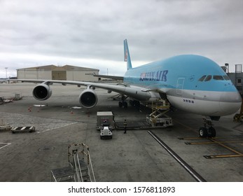 Los Angeles, California - September 24 2019: A Korean Air Airbus A380 Parking On The Terminal In LAX International Airport