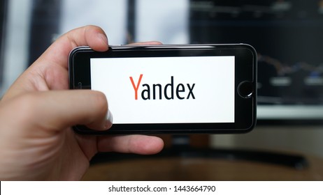 967 Yandex logo Images, Stock Photos & Vectors | Shutterstock