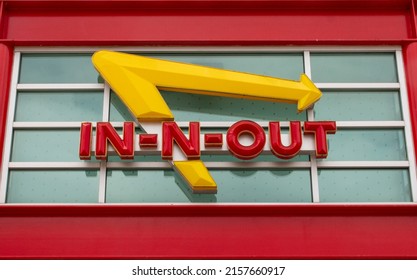 Los Angeles, California, USA - 15 May 2022: Logo Of An In-N-
Out Burger On The Entrance Of A Stand Alone Building