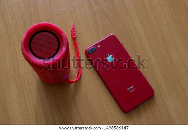 jbl flip 4 iphone 7