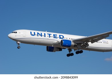 Los Angeles, California, USA - December 26, 2021: this image shows United Airlines Boeing 767-322ER(WL) with registration N648UA arriving at LAX, Los Angeles International Airport.