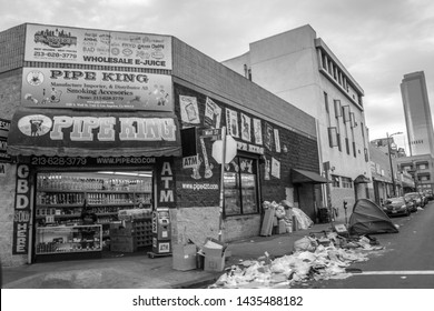 Los Angeles, California / USA - December.24.2018Skid Row In All It's Glory.