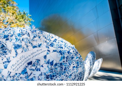 Los Angeles, California / USA - March 4 2018: A Large Fountain Made Out Of Blue Delft Porcelain Is Frank Gehry's Tribute To Lillian Disney In The Blue Ribbon Garden At The Walt Disney Concert Hall. 