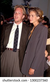 Los Angeles, California/US - Circa 1991:
Kiefer Sutherland And Fiancee Julia Roberts