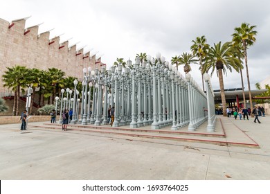 LOS ANGELES, CALIFORNIA/USA - FEBRUARY 19, 2017:  The Urban Light assemblage sculpture by Chris Burden, a collection of street lamps from the 1920s & 1930s at the Los Angeles County Museum of Art. 