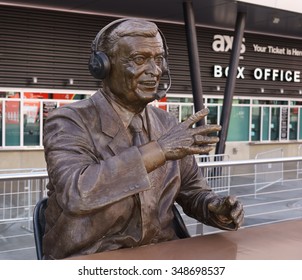 LOS ANGELES, CA/USA - December 6, 2015: 2015: Chick Hearn Statue At Staples Center. Chick Hearn Was An American Sportscaster And Long-time Play-by-play Announcer For The Los Angeles Lakers.