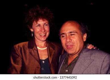 LOS ANGELES - Circa 1991: Danny DeVito And Wife Rhea Perlman Leave Spago Restaurant.