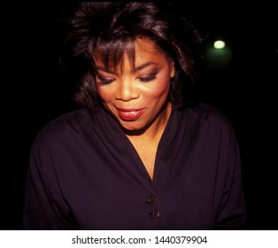 LOS ANGELES - Circa 1991: Oprah Winfrey Leaves Spago Restaurant.