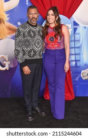 LOS ANGELES - DEC 12: Jordan Peele And Chelsea Peretti Arrives For The ‘Sing 2’ Premiere On December 12, 2021 In Los Angeles, CA