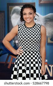 LOS ANGELES - DEC 3:  Laurie Hernandez At The 