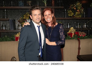 LOS ANGELES - DEC11: Tom Lenk, Elisa Donovan At Scott Nevins Presents SPARKLE: An All-Star Holiday Concert To Benefit The Actors Fund At Rockwell Table & Stage On December 11, 2014 In Los Angeles, CA