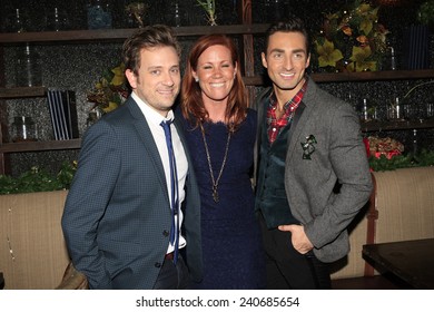 LOS ANGELES - DEC11: Tom Lenk, Elisa Donovan, Scott Nevins At Scott Nevins Presents SPARKLE: An All-Star Holiday Concert To Benefit The Actors Fund On December 11, 2014 In Los Angeles, California