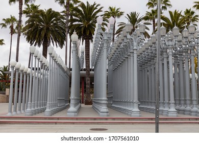 Los Angeles During Quarantine From A Drone View - The COVID-19 In April 2020 Left The Streets Empty And The Air Clean In LA. LACMA Area