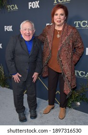 LOS ANGELES - FEB 06:  Leslie Jordan And Vicki Lawrence Arrives For FOX Winter TCA 2019 On February 06, 2019 In Los Angeles, CA