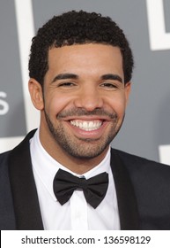 LOS ANGELES - FEB 10:  Drake Arrives To The Grammy Awards 2013  On February 10, 2013 In Los Angeles, CA.