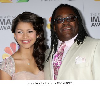 Zendaya Coleman Dad Images, Stock Photos \u0026 Vectors