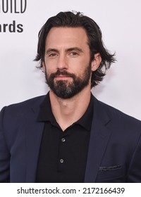 LOS ANGELES - FEB 19: Milo Ventimiglia Arrives For The  9th Annual Make Up Artist And Hair Stylists Guild Awards On February 19, 2022 In Beverly Hills, CA