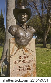 Los Angeles - February 14, 2022: 
Burt Reynolds grave at Hollywood Forever Cemetery