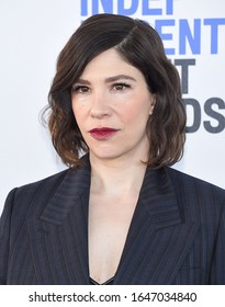 LOS ANGELES - JAN 06:  Carrie Brownstein Arrives For The Film Independent Spirit Awards 2020 On February 08, 2020 In Santa Monica, CA