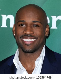 LOS ANGELES - JAN 06:  Dolvett Quince Arrives To The NBC All Star Winter TCA 2013  On January 06, 2013 In Pasadena, CA