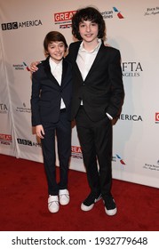 LOS ANGELES - JAN 07:  Noah Schnapp And Finn Wolfhard Arrives For  2017 BAFTA Tea Party On January 07, 2017 In Beverly Hills, CA