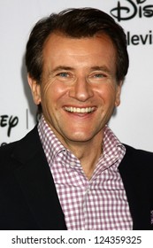 LOS ANGELES - JAN 10:  Robert Herjavec Attends The ABC TCA Winter 2013 Party At Langham Huntington Hotel On January 10, 2013 In Pasadena, CA