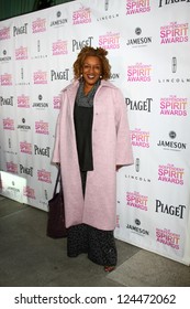 LOS ANGELES - JAN 12:  CCH Pounder Arrives At The 2013 Film Inependent Nominees Brunch At BOA Steakhouse On January 12, 2013 In West Hollywood, CA