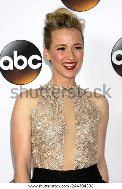 Karine vanasse photos