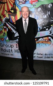 LOS ANGELES - JAN 17:  Richard Herd Arrives At The  