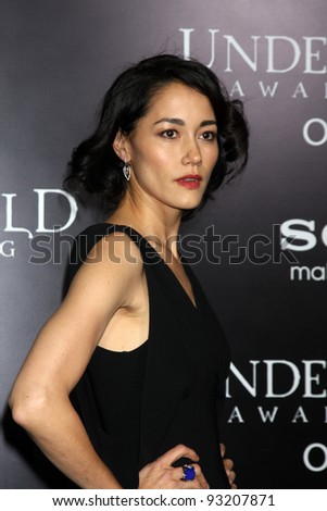 Next photo of Sandrine Holt