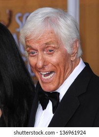 LOS ANGELES - JAN 27:  Dick Van Dyke Arrives To The SAG Awards 2013  On January 27, 2013 In Los Angeles, CA