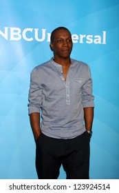 LOS ANGELES - JAN 6:  Leslie Odom Jr. Attends The NBCUniversal 2013 TCA Winter Press Tour At Langham Huntington Hotel On January 6, 2013 In Pasadena, CA