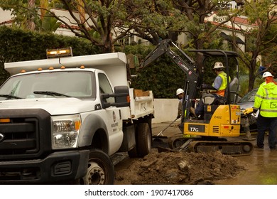 Los Angeles - January 29, 2021:
Los Angeles Department Of Water And Power Crew Performing Street Repair